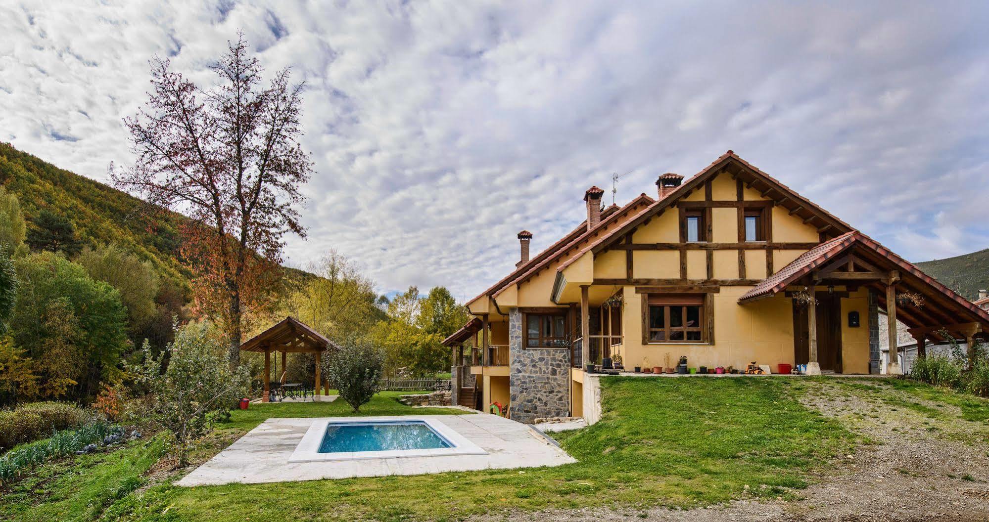 El Casar Del Puente Guest House Boca de Huergano Exterior photo